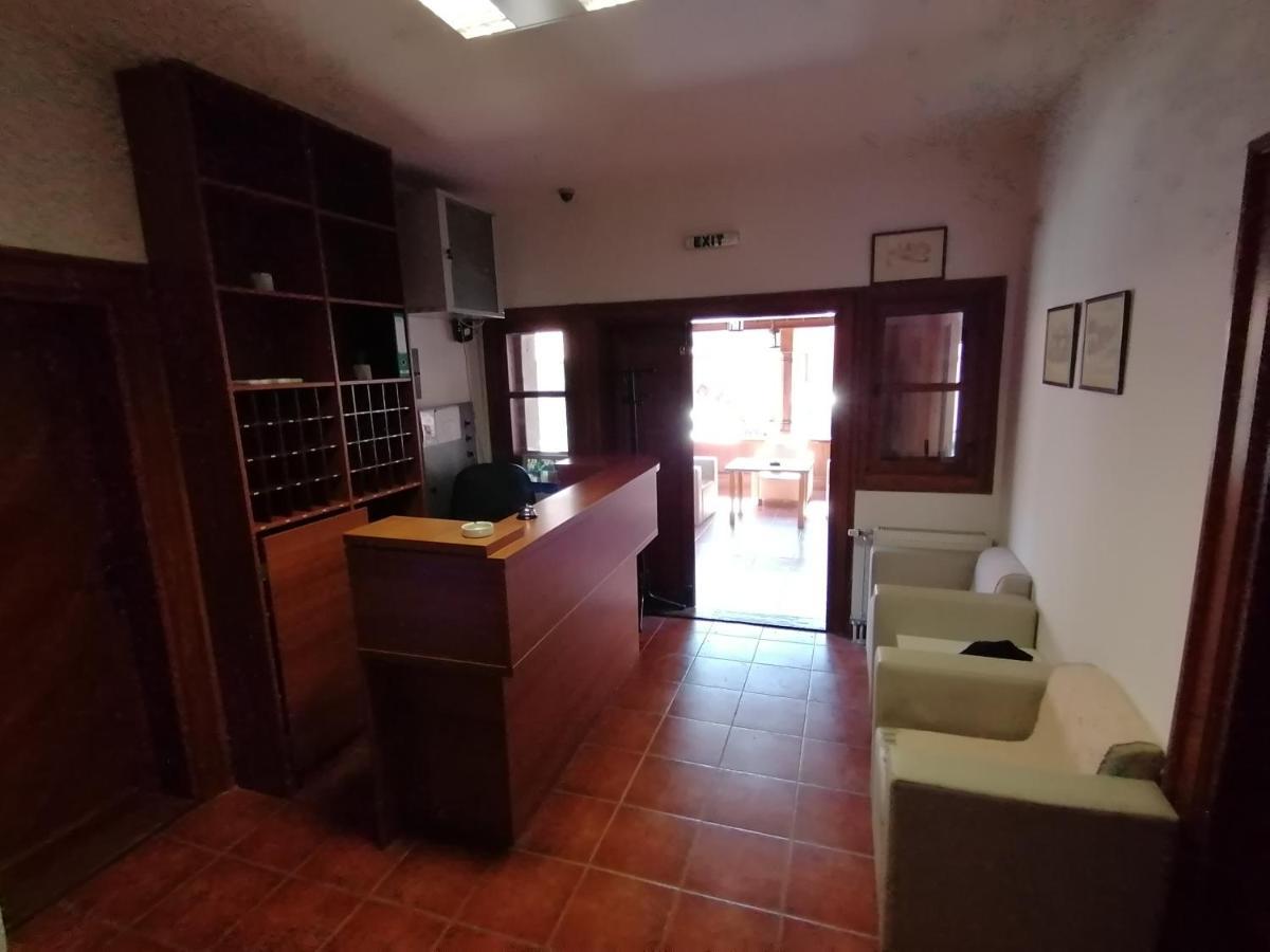 Mon Accommodation Free Parking Ниш Экстерьер фото