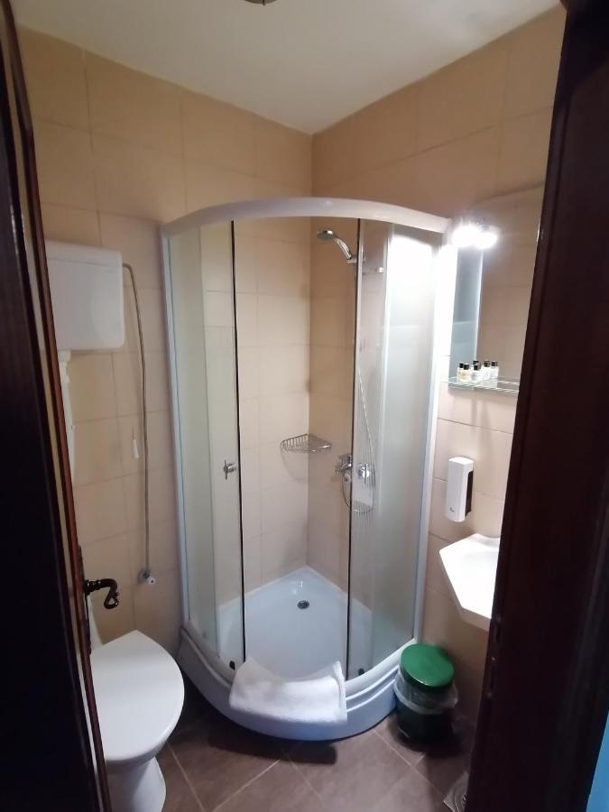 Mon Accommodation Free Parking Ниш Экстерьер фото
