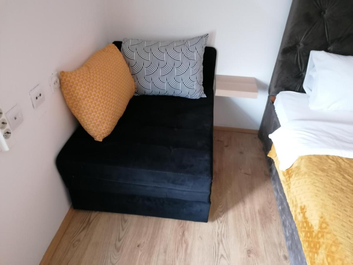 Mon Accommodation Free Parking Ниш Экстерьер фото